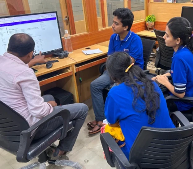 KI Students learning